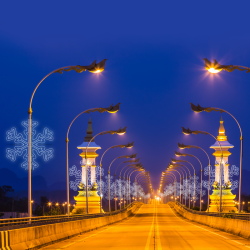 ^ "HALF SNOWFLAKE", 684 LED ΕΠΙΣΤΗΛΟ ΣΧΕΔ. 19m ΜΟΝΟΚ. ΦΩΤΟΣ., CW ΣΤΑΘ., IP44, 100x240CM, 1.5m ΤΡΟΦ.  -X0868422111